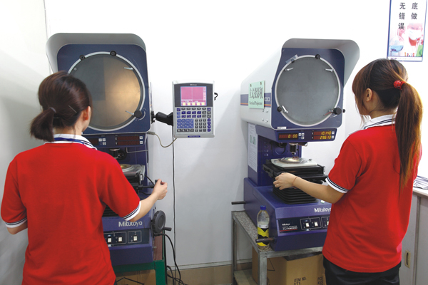 模具配件投影測試